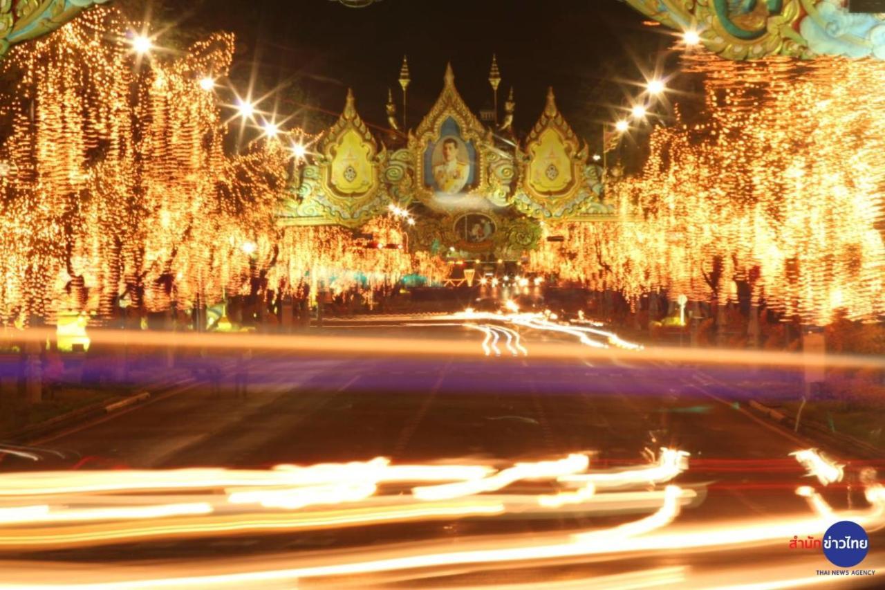 ปิดถาวร Bangkok Bagian luar foto